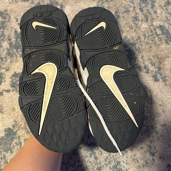 Kids NIKE AIR MORE UPTEMPO SE GT snakeskin size 1.5 - Picture 4 of 6